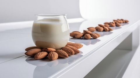 شیر بادام برای کبد چرب چه خواص و خطراتی دارد؟ + میزان مصرف