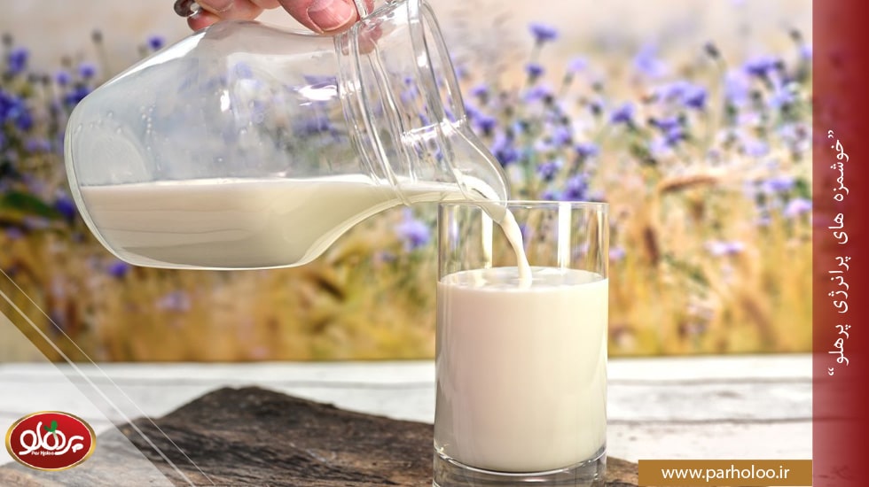 10 خواص شیر بادام برای زانو درد و آرتروز زانو