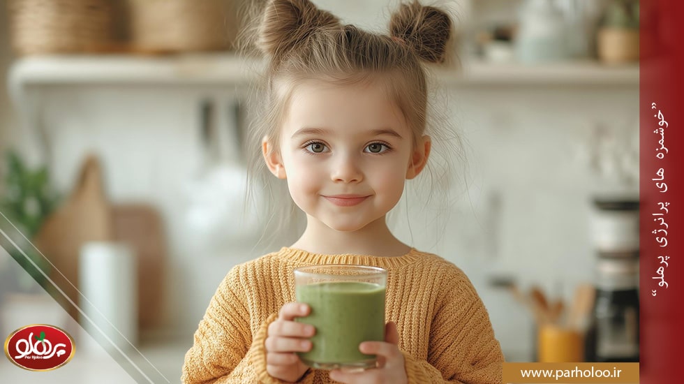 شیر پسته غلیظ برای کودکان با بستنی و عسل طبیعی